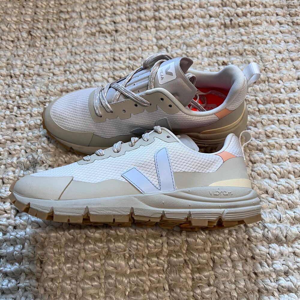 VEJA Dekkan Sneaker Sz 36/US 5 - Picture 8 of 8